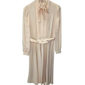 Vintage Impressions Secretary Dress Long Sleeve Bow Beige Cream Size 10 Pleated